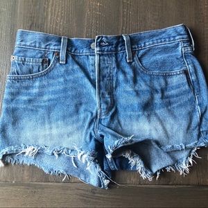 Levi High Waisted Cutoff Short